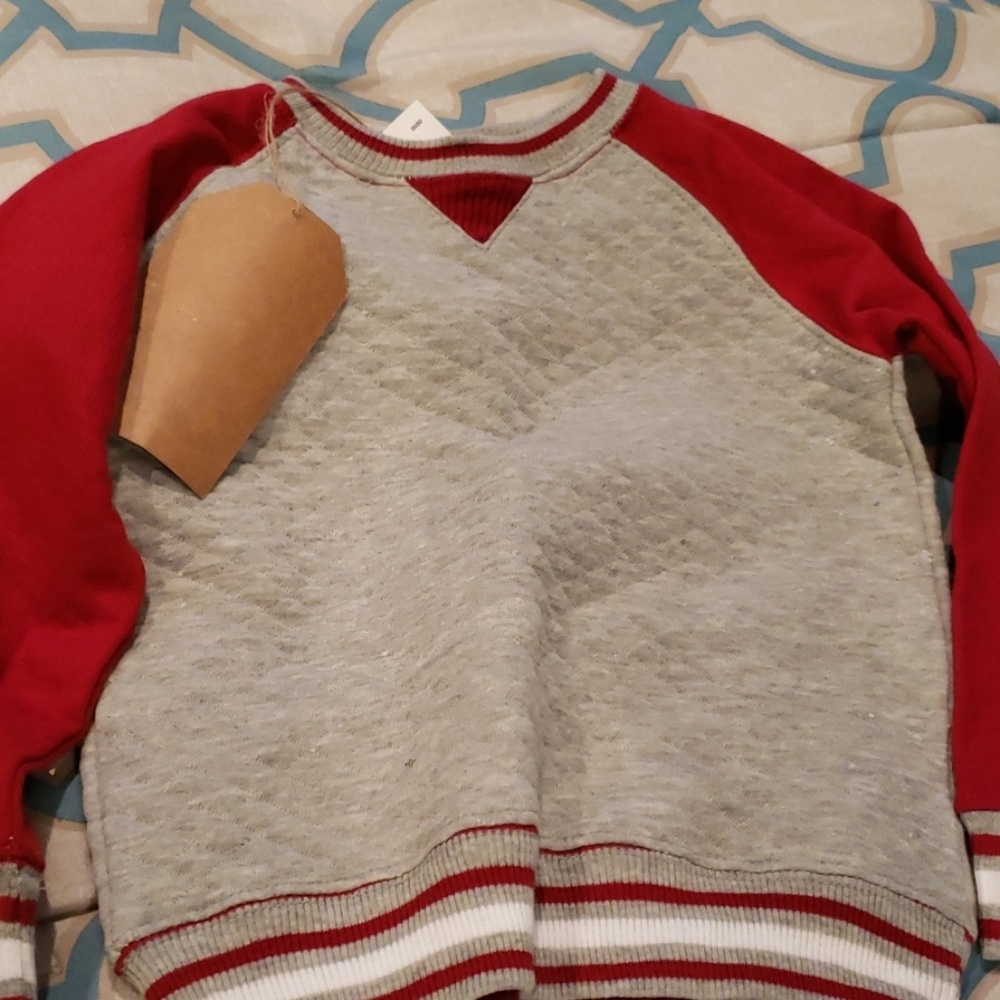 Sweat shirt